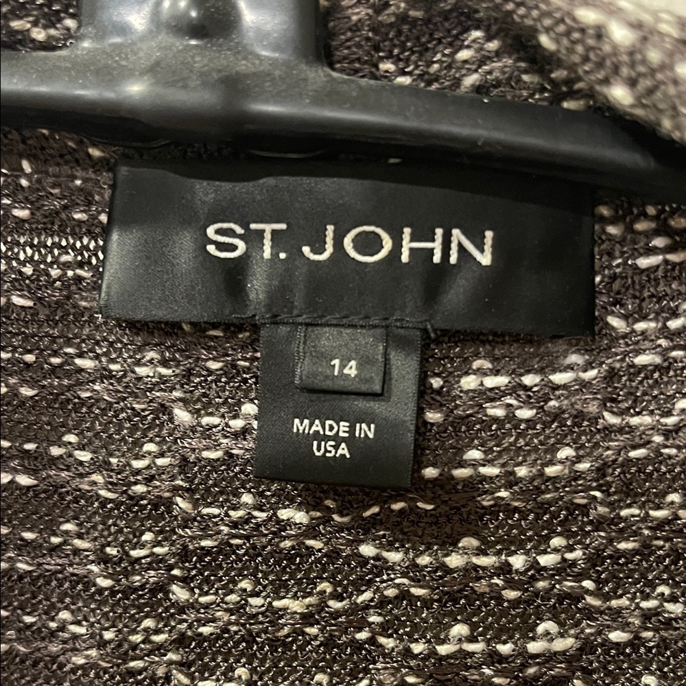 Chic St John Brown and White Open Front Jacket - Picture 2 of 6